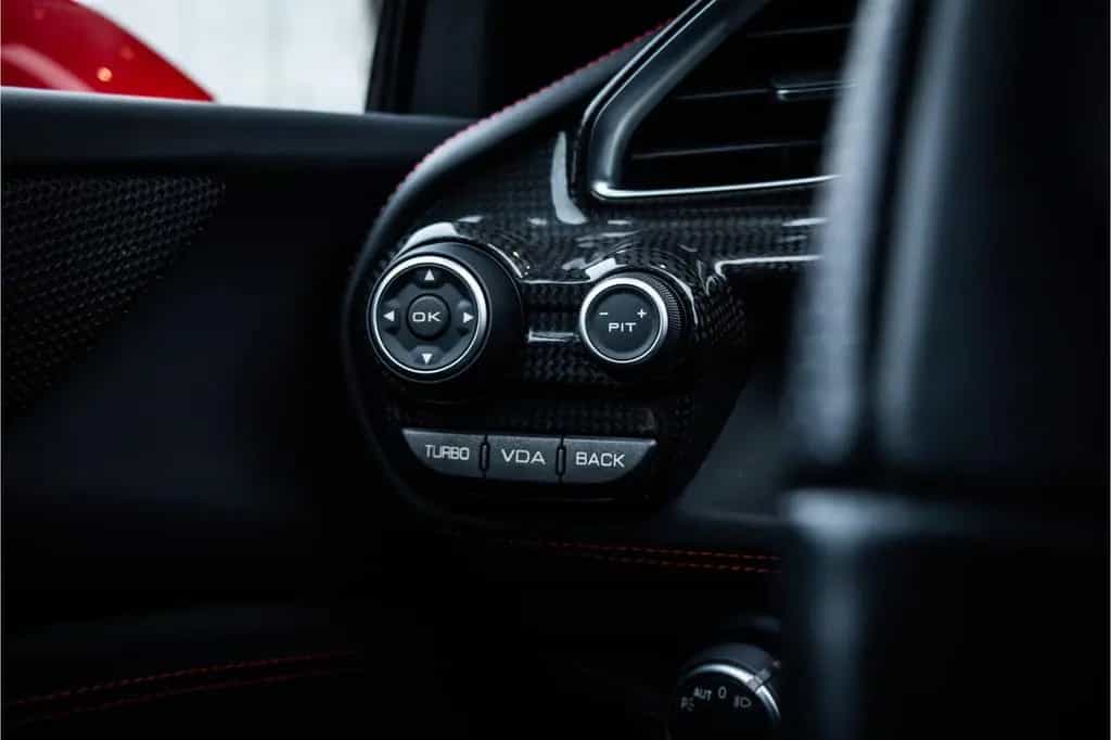 Ferrari 488 GTB 3.9 HELE - Carbon | Keramisch 06/2016-photo-23