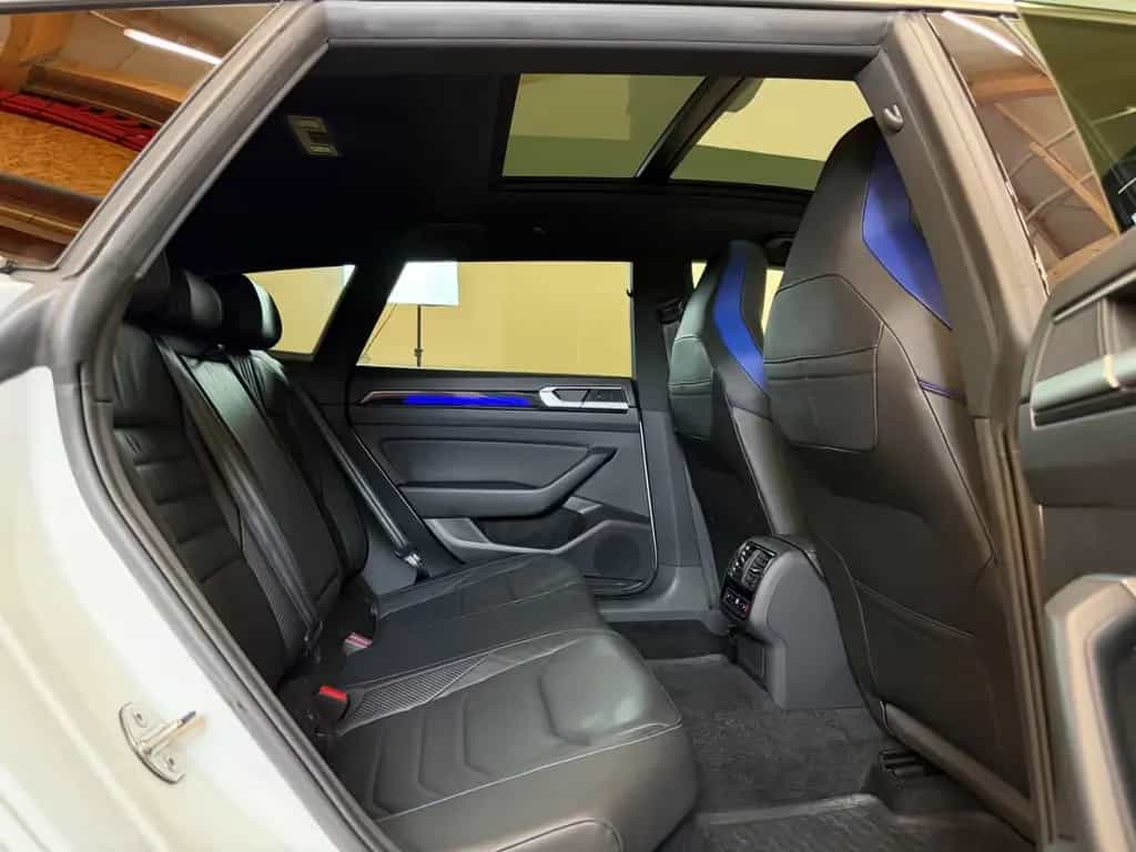 Volkswagen Arteon SB R 4M/MATRIX/AHK/PANO/360°/4xSHZ/NAVI 01/2023-photo-20