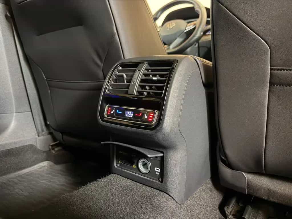 Volkswagen Arteon SB R 4M/MATRIX/AHK/PANO/360°/4xSHZ/NAVI 01/2023-photo-21