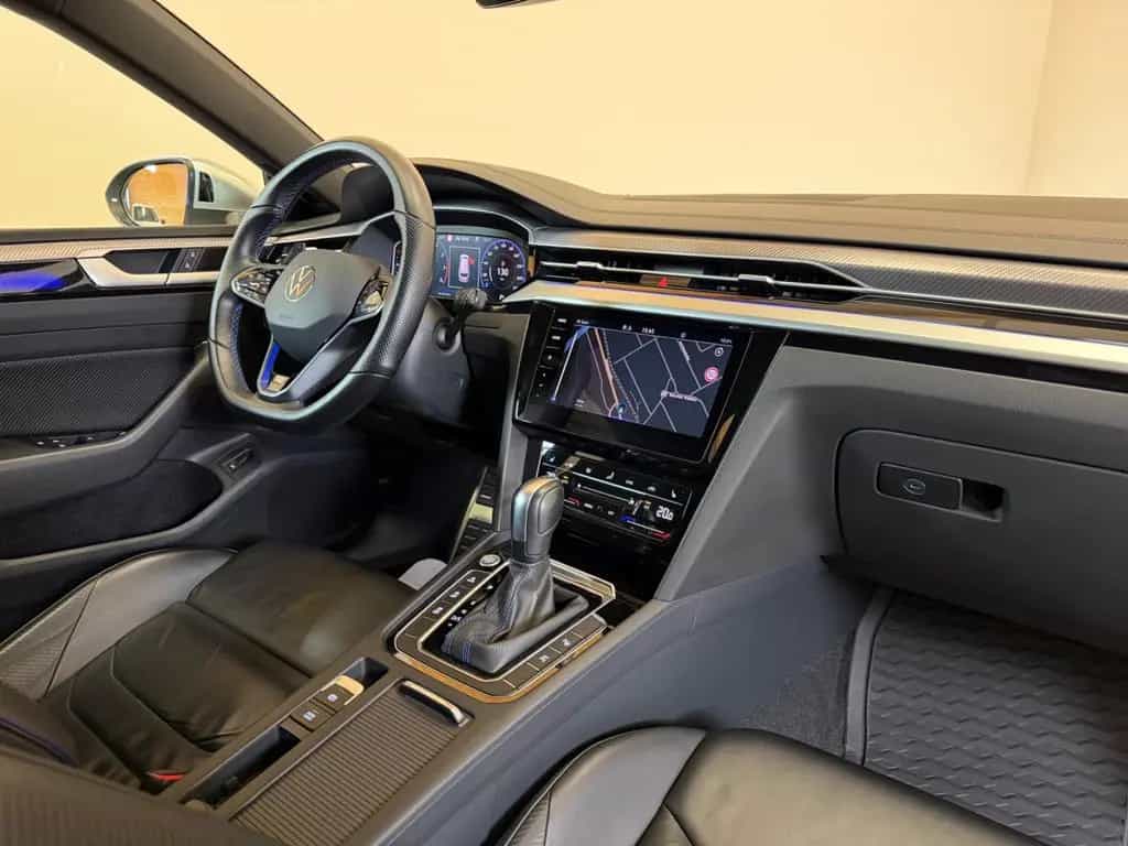 Volkswagen Arteon SB R 4M/MATRIX/AHK/PANO/360°/4xSHZ/NAVI 01/2023-photo-23