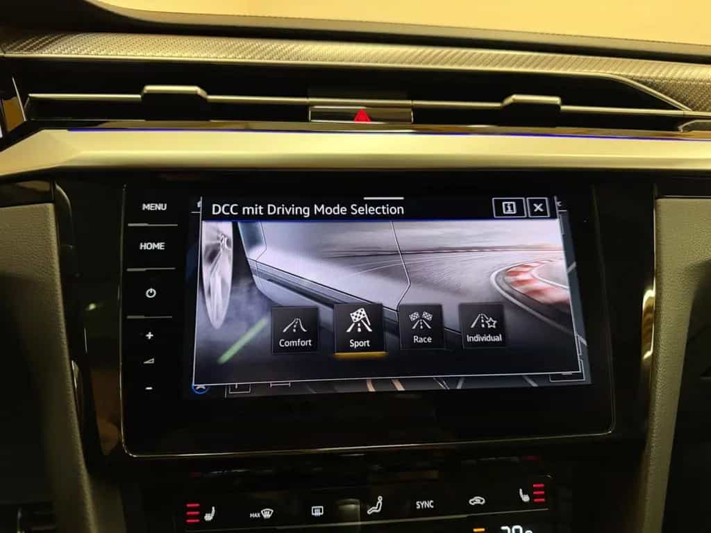 Volkswagen Arteon SB R 4M/MATRIX/AHK/PANO/360°/4xSHZ/NAVI 01/2023-photo-37