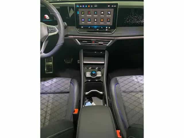 Volkswagen Tiguan R-Line 1.5 eTSI DSG AHK+PANO+NAVI null-photo-10