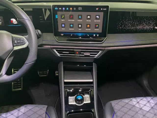 Volkswagen Tiguan R-Line 1.5 eTSI DSG AHK+PANO+NAVI null-photo-9