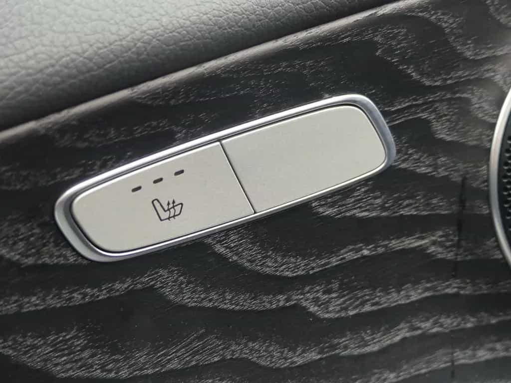 Mercedes-Benz E 220 Panorama*AHK*Kamera*Navi*SHZ*ab 299€ 09/2020-photo-16