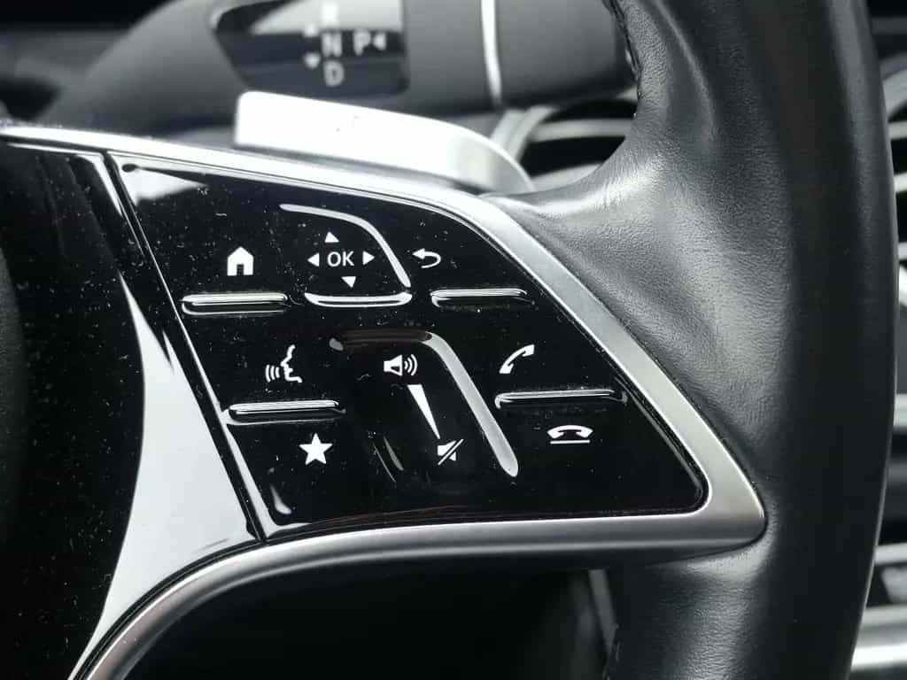 Mercedes-Benz E 220 Panorama*AHK*Kamera*Navi*SHZ*ab 299€ 09/2020-photo-20