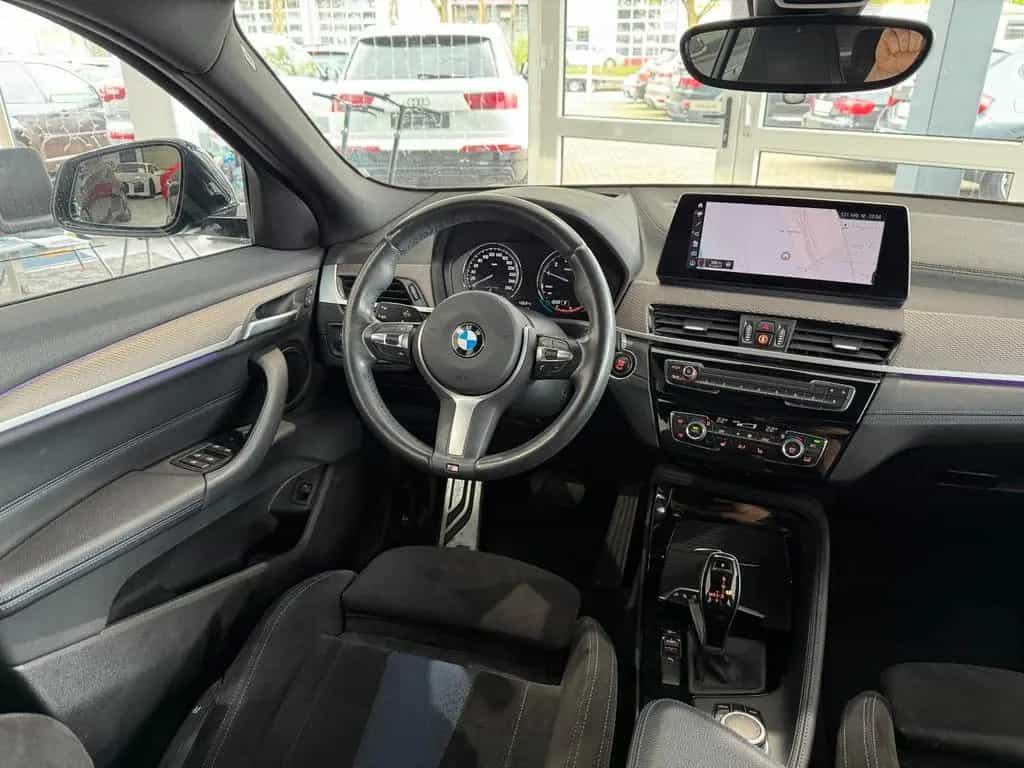 BMW X2 sDrive 18 i M Sport BMW Checkheft/HU+Insp NEU 10/2019-photo-17