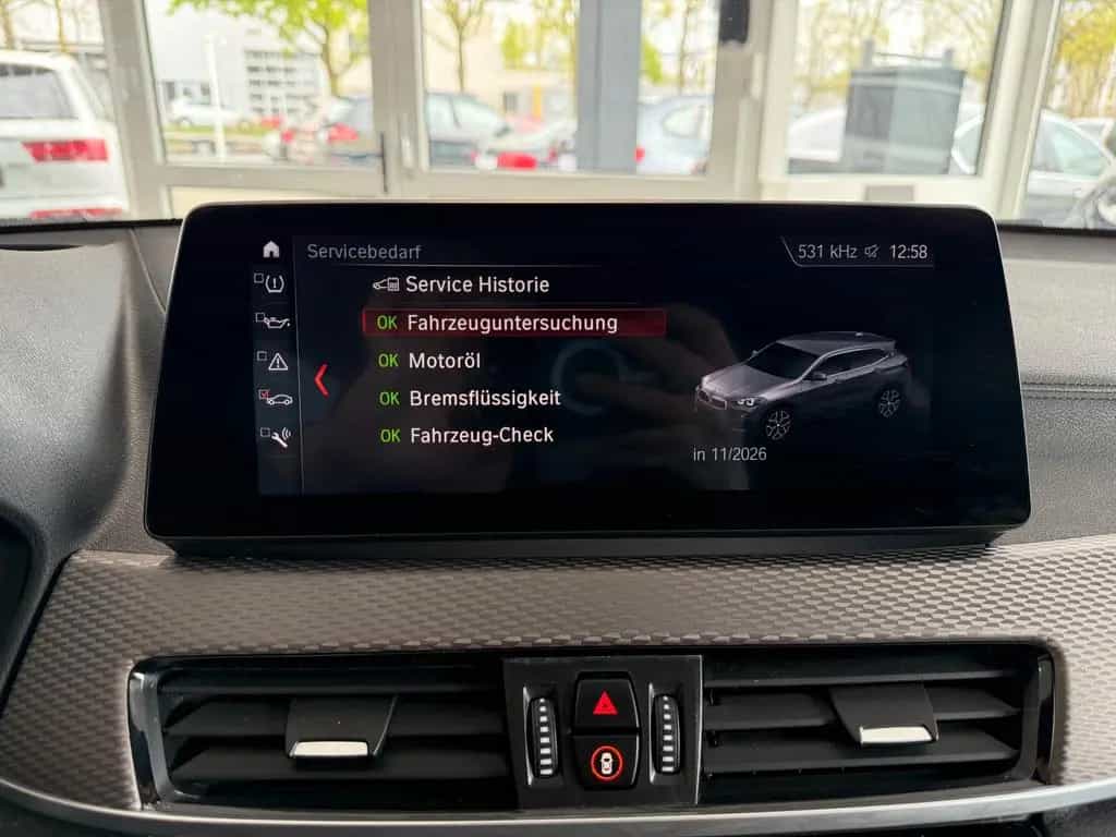 BMW X2 sDrive 18 i M Sport BMW Checkheft/HU+Insp NEU 10/2019-photo-21