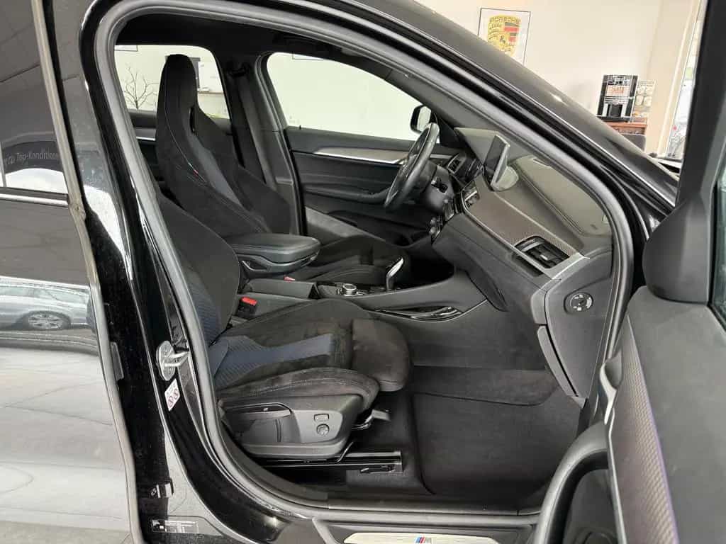 BMW X2 sDrive 18 i M Sport BMW Checkheft/HU+Insp NEU 10/2019-photo-26