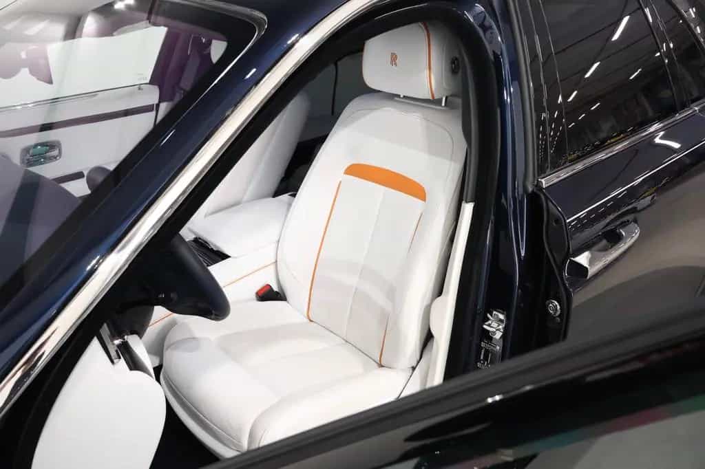 Rolls-Royce Ghost - 06/2024-photo-7