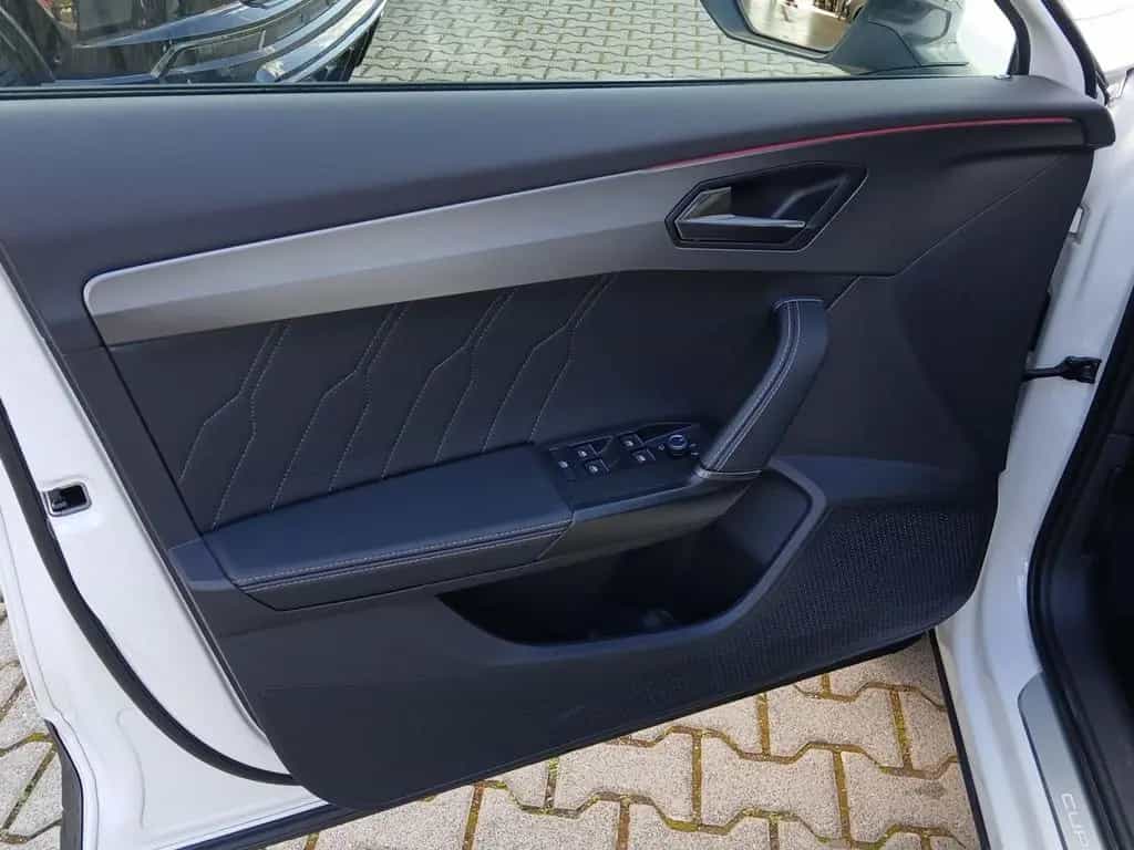 Cupra Formentor 1.5 TSI*SHZ*PDC*LED*KEYLESS* 03/2023-photo-16