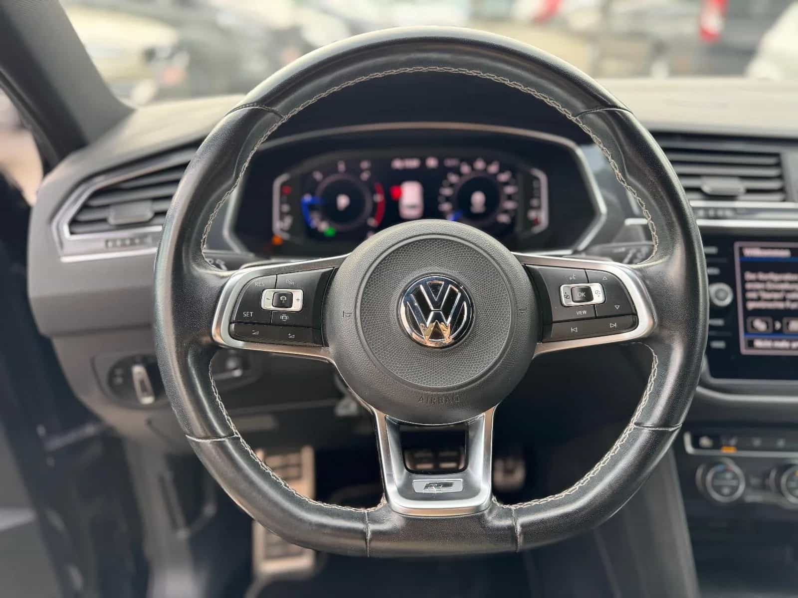 Volkswagen Tiguan Allspace 03/2021-photo-13