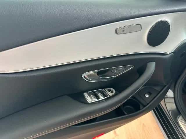 Mercedes-Benz E-Class 220 d 4M AVANTGARDE+AHK+MBUX+MULTIB.-LED+KEYL. 11/2020-photo-13