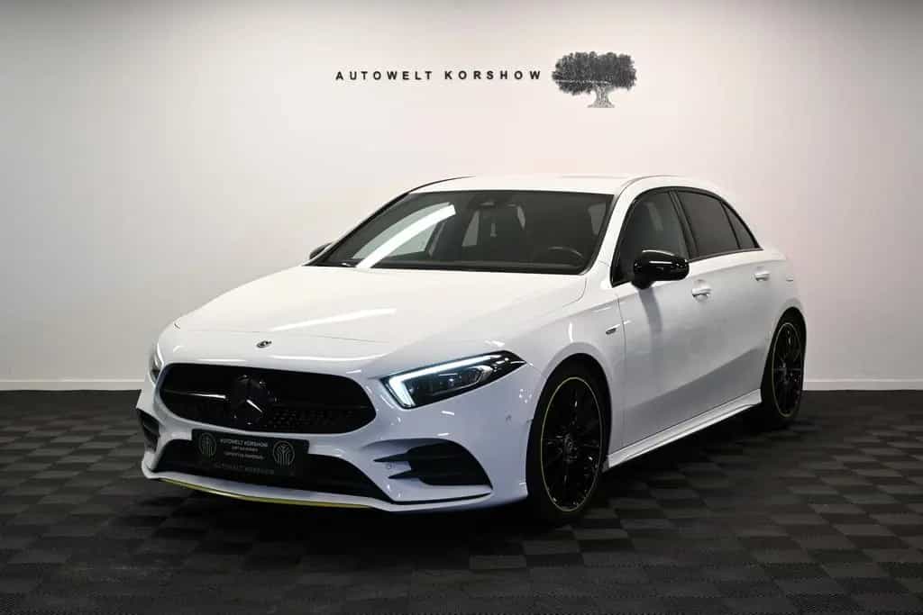 Mercedes-Benz A 250 AMG LINE Edition 1 *M-BEAM *WIDE *AHK *SHZ 09/2018-photo-2