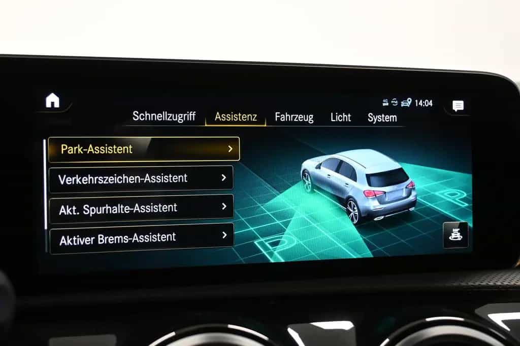 Mercedes-Benz A 250 AMG LINE Edition 1 *M-BEAM *WIDE *AHK *SHZ 09/2018-photo-31