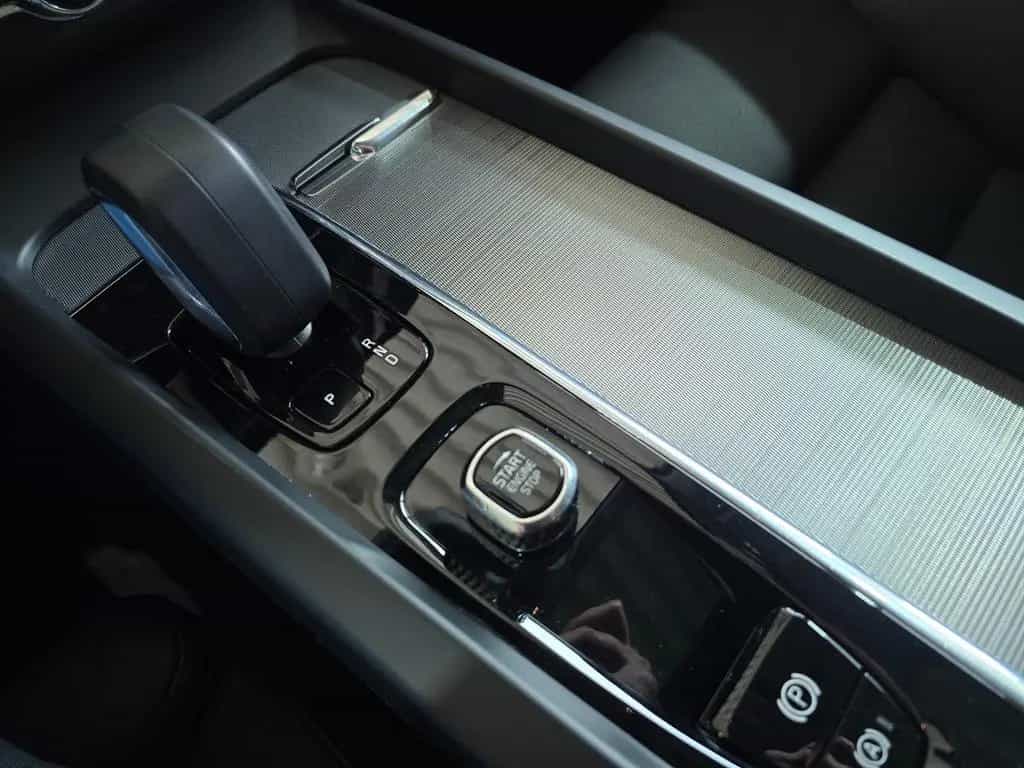 Volvo XC60 Plus Bright AWD+Mild Hybrid+ACC+PANO+H/K+ 03/2023-photo-15