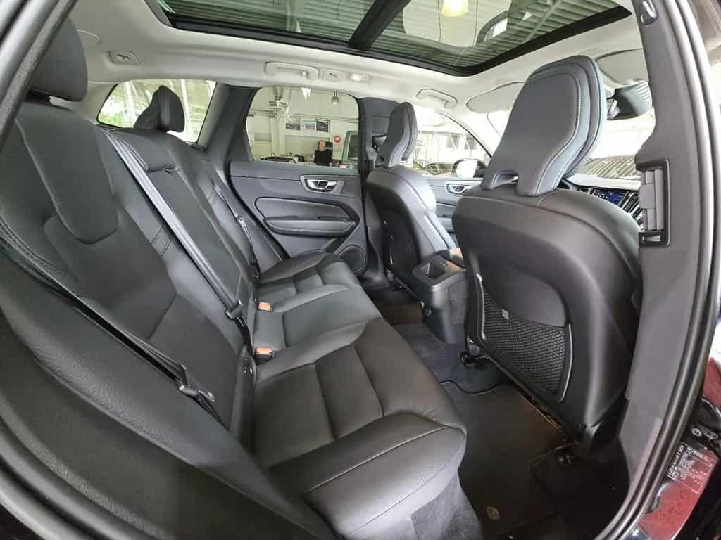 Volvo XC60 Plus Bright AWD+Mild Hybrid+ACC+PANO+H/K+ 03/2023-photo-18