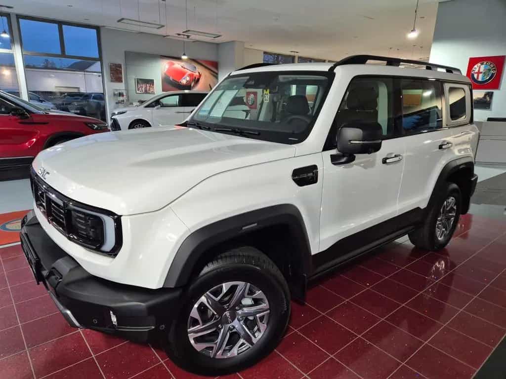 BAIC BJ40 null-photo-1