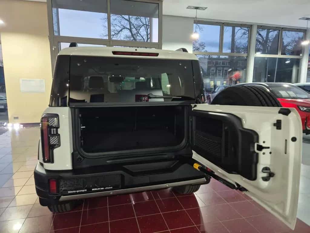 BAIC BJ40 null-photo-12