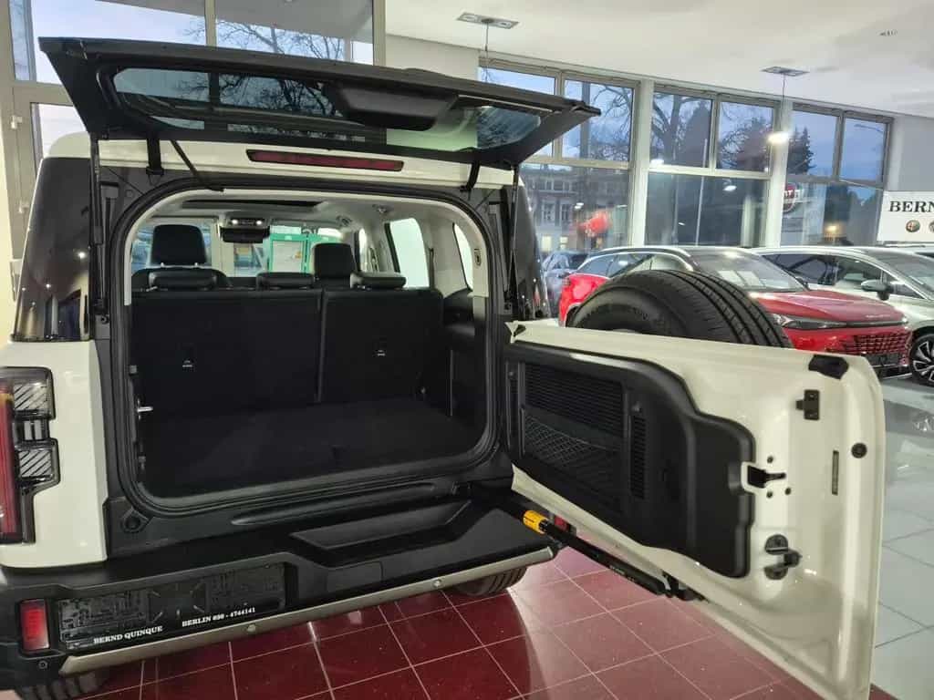 BAIC BJ40 null-photo-13