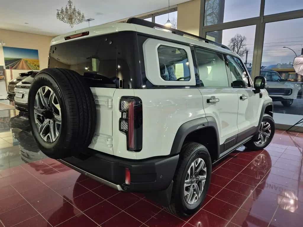 BAIC BJ40 null-photo-5