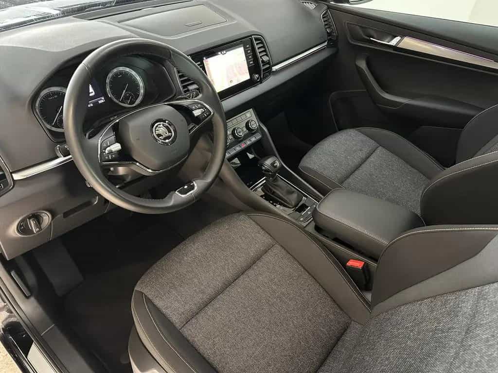 Skoda Karoq 1.5 TSI DSG ACT Clever PDC SHZ NAVI ACC 02/2022-photo-11