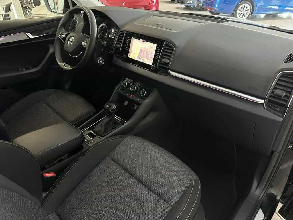 Skoda Karoq 1.5 TSI DSG ACT Clever PDC SHZ NAVI ACC 02/2022-photo-19