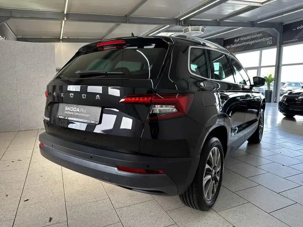 Skoda Karoq 1.5 TSI DSG ACT Clever PDC SHZ NAVI ACC 02/2022-photo-6
