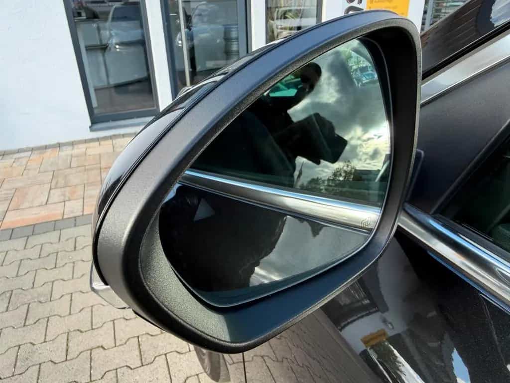 Maserati Grecale GT Hybrid AWD *Pano, HUD, Kamera 360° 04/2025-photo-31