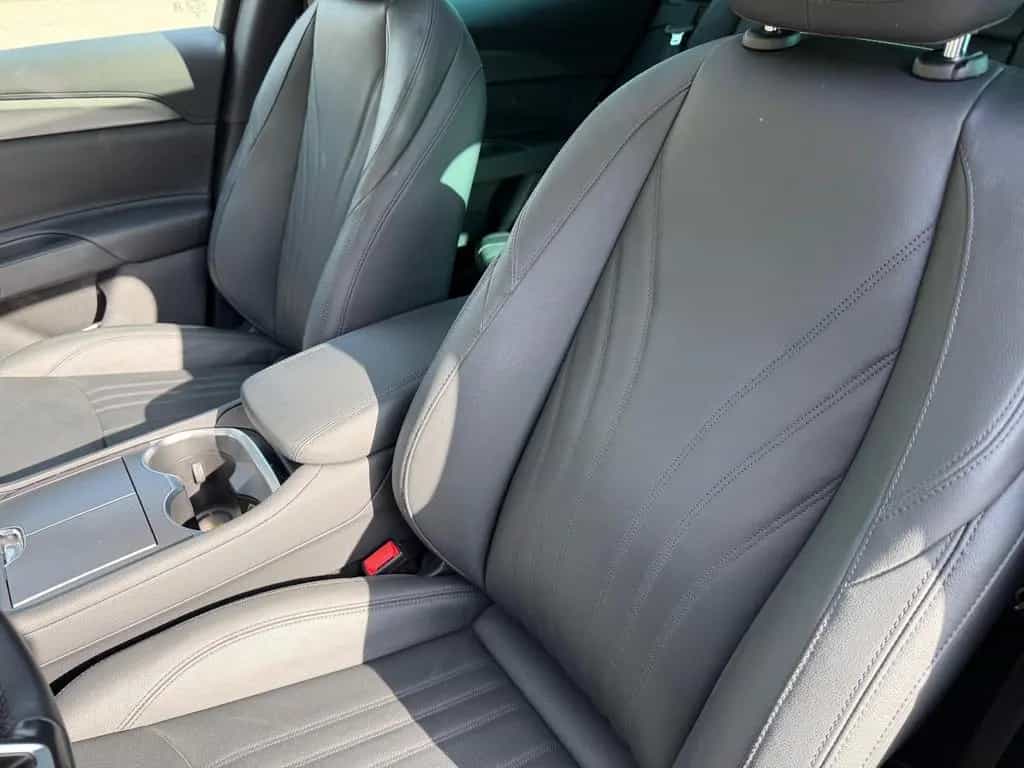 Maserati Grecale GT Hybrid AWD *Pano, HUD, Kamera 360° 04/2025-photo-6