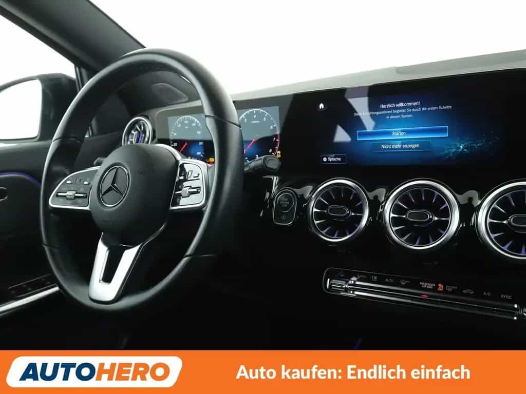 Mercedes-Benz GLA-Class 200 Progressive Aut.*NAVI*TEMPO*PDC*SHZ* 03/2021-photo-12