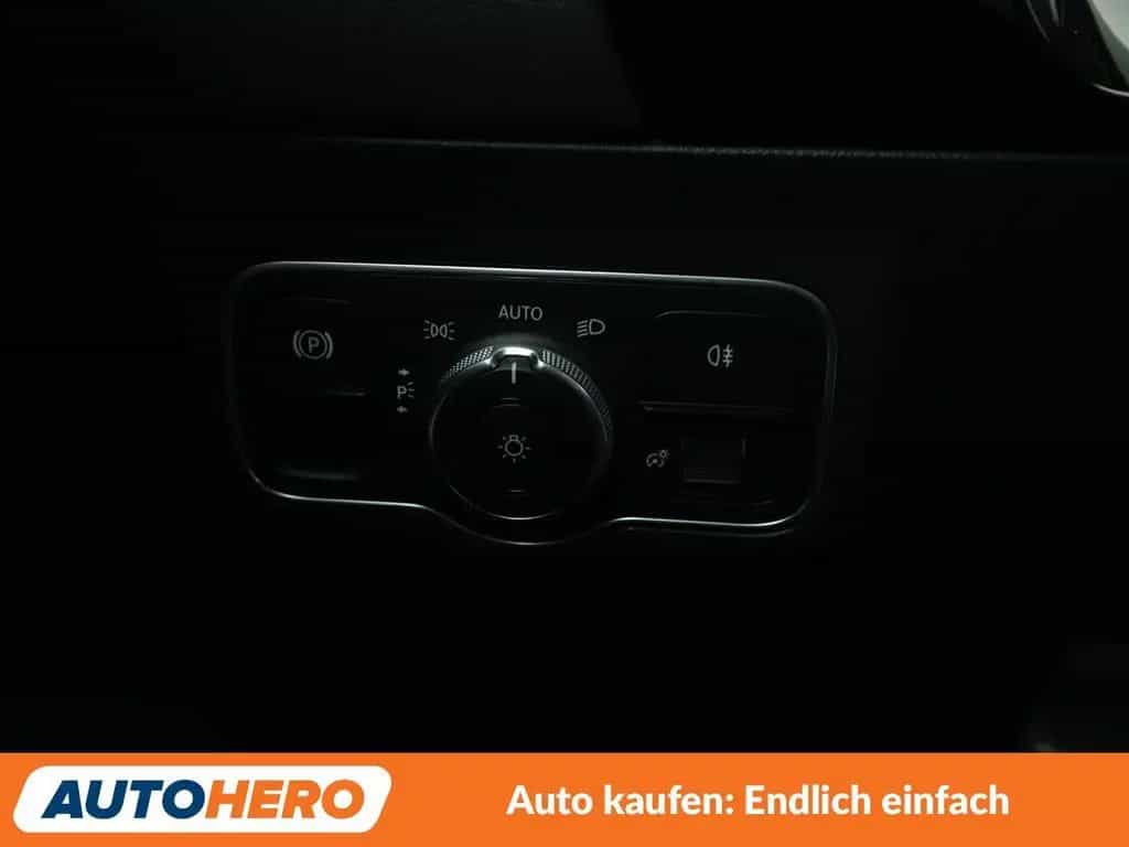 Mercedes-Benz GLA-Class 200 Progressive Aut.*NAVI*TEMPO*PDC*SHZ* 03/2021-photo-28