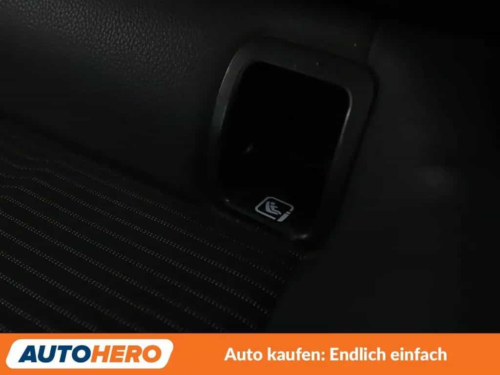 Mercedes-Benz GLA-Class 200 Progressive Aut.*NAVI*TEMPO*PDC*SHZ* 03/2021-photo-29