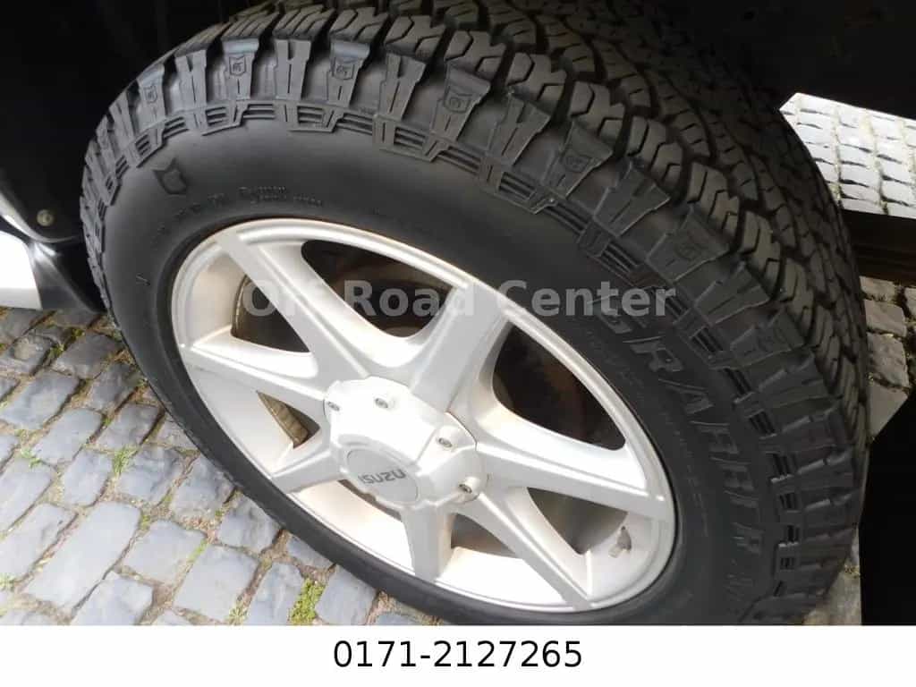 Isuzu D-Max Double Cab 4WD+Leder+Navi+Kam+AHK+19"Alu´ 05/2013-photo-28