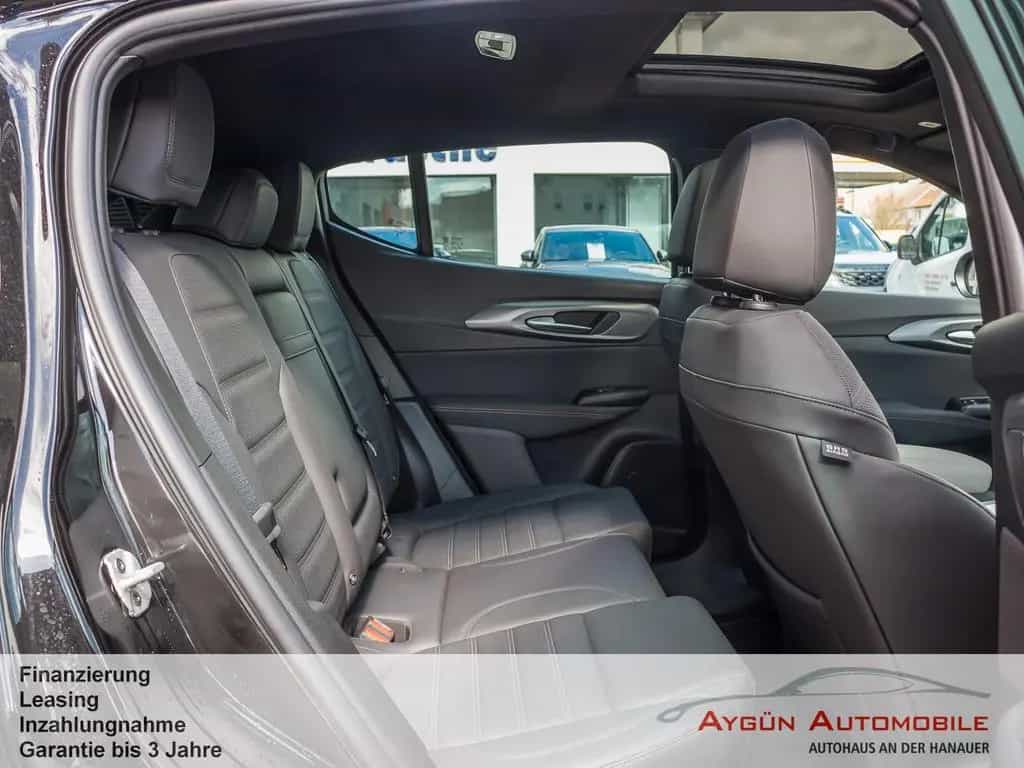 Alfa Romeo Tonale Veloce 1.5 Hybrid *Panorama* Leder* ACC 08/2024-photo-12