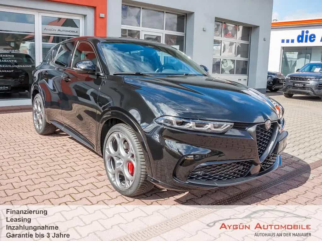 Alfa Romeo Tonale Veloce 1.5 Hybrid *Panorama* Leder* ACC 08/2024-photo-2