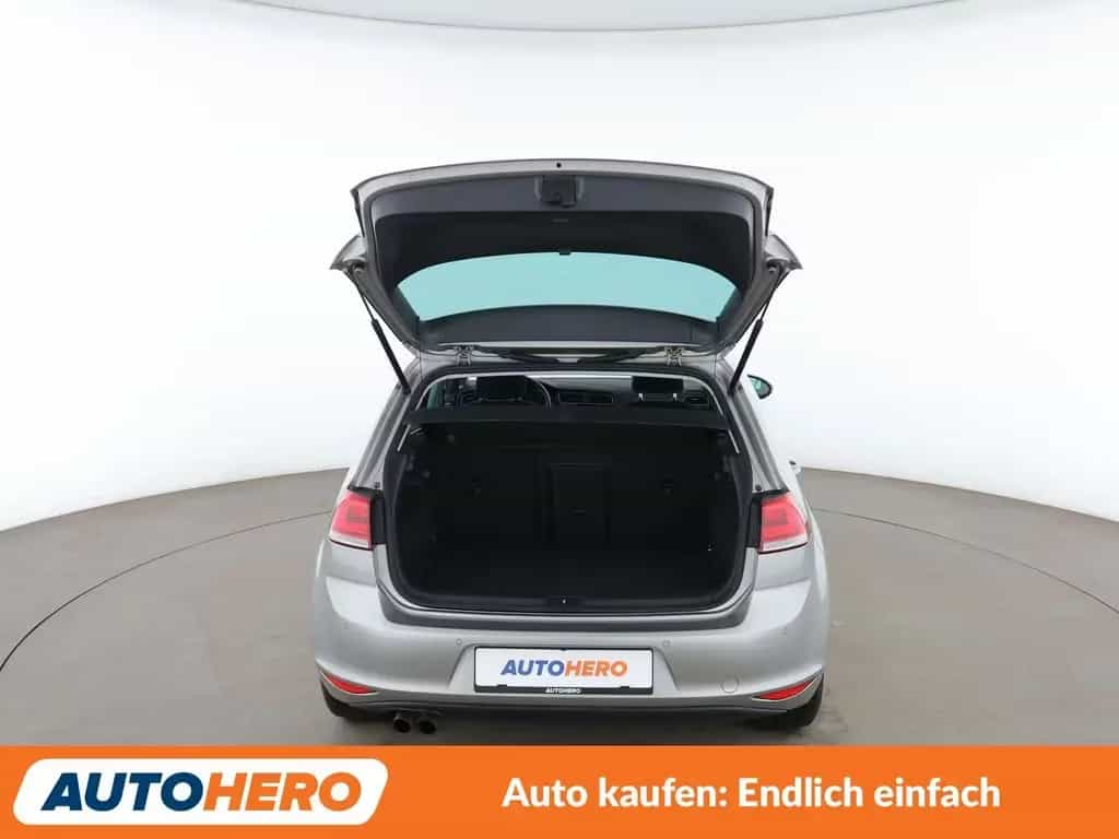 Volkswagen Golf VII 1.4 TSI Highline BMT*NAVI*XENON*TEMPO* 09/2016-photo-16