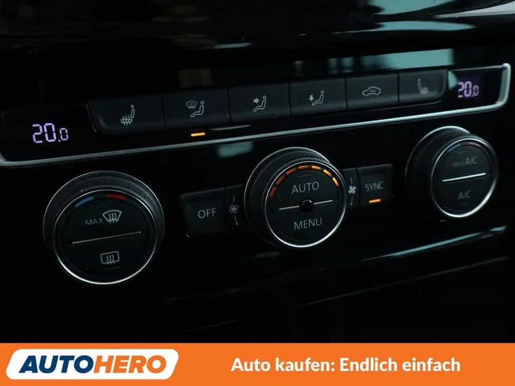 Volkswagen Golf VII 1.4 TSI Highline BMT*NAVI*XENON*TEMPO* 09/2016-photo-20