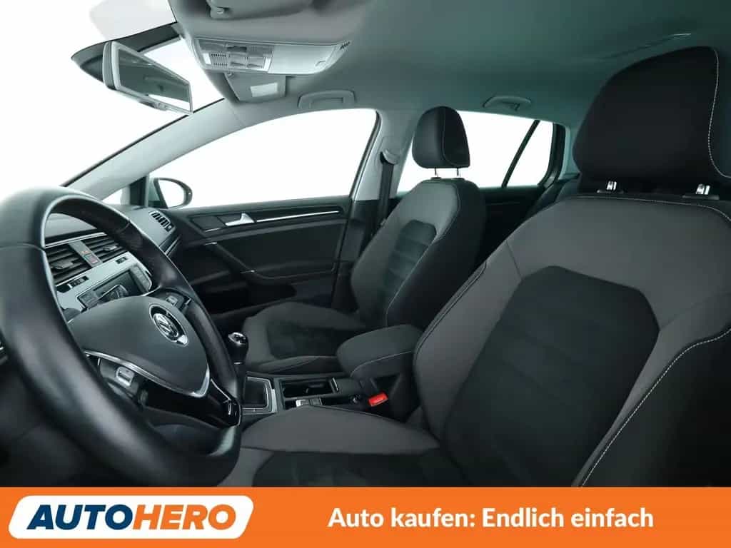 Volkswagen Golf VII 1.4 TSI Highline BMT*NAVI*XENON*TEMPO* 09/2016-photo-9
