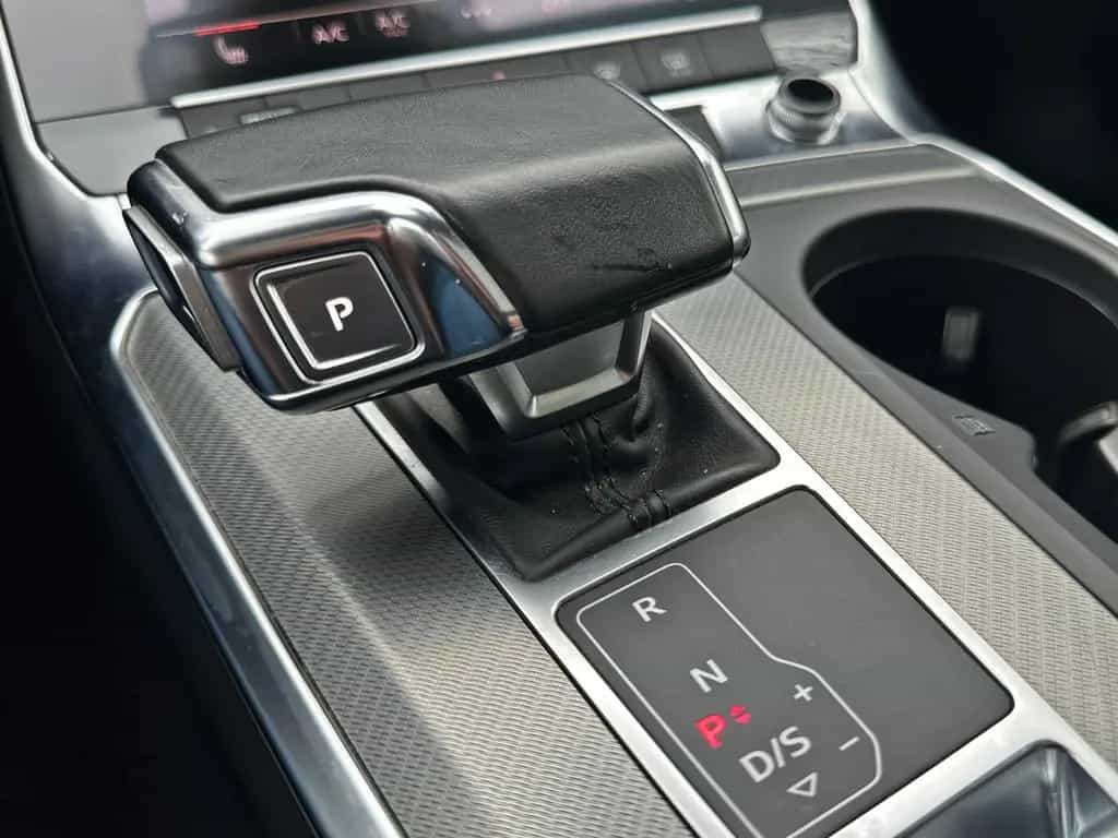 Audi A6 Avant 50TDI qu PANO AHK TOUR MATRIX LEDER CAM 02/2021-photo-16