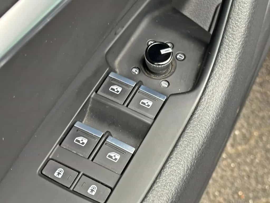 Audi A6 Avant 50TDI qu PANO AHK TOUR MATRIX LEDER CAM 02/2021-photo-6