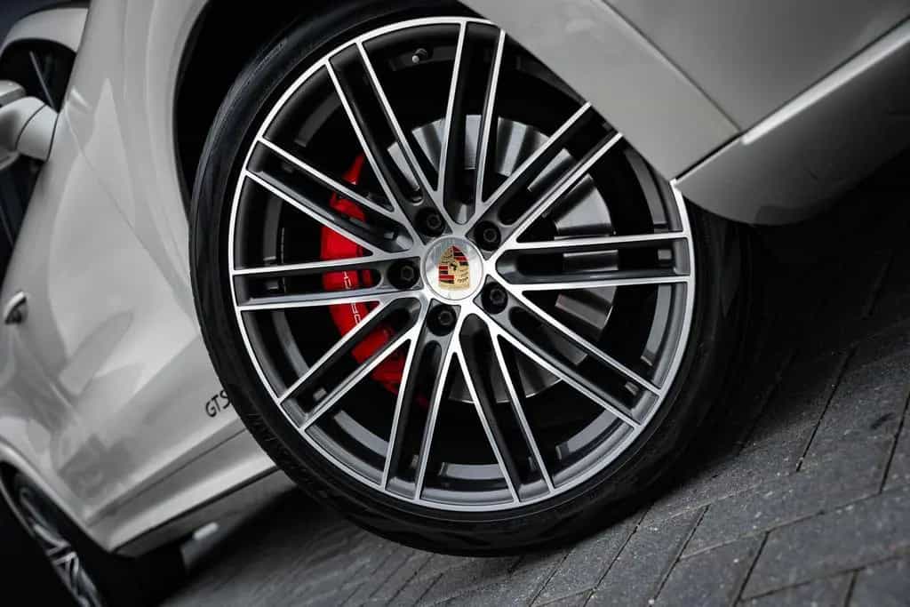 Porsche Cayenne Coupé 4.0 GTS - Sport Chrono | Panorama 03/2021-photo-48