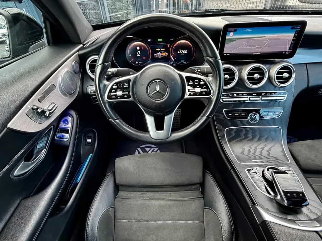 Mercedes-Benz C-Class 200 Coupe 4M*VOLL*AMG*PANO*HUD*Wides*360*Dist+ 11/2019-photo-11