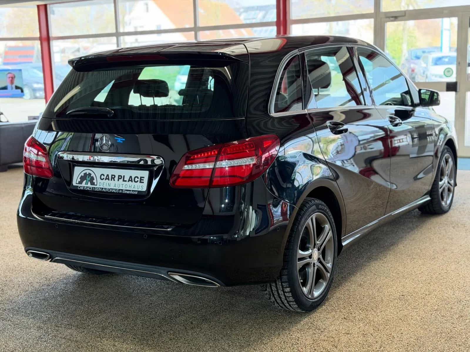Mercedes-Benz B-Class 250 03/2015-photo-2