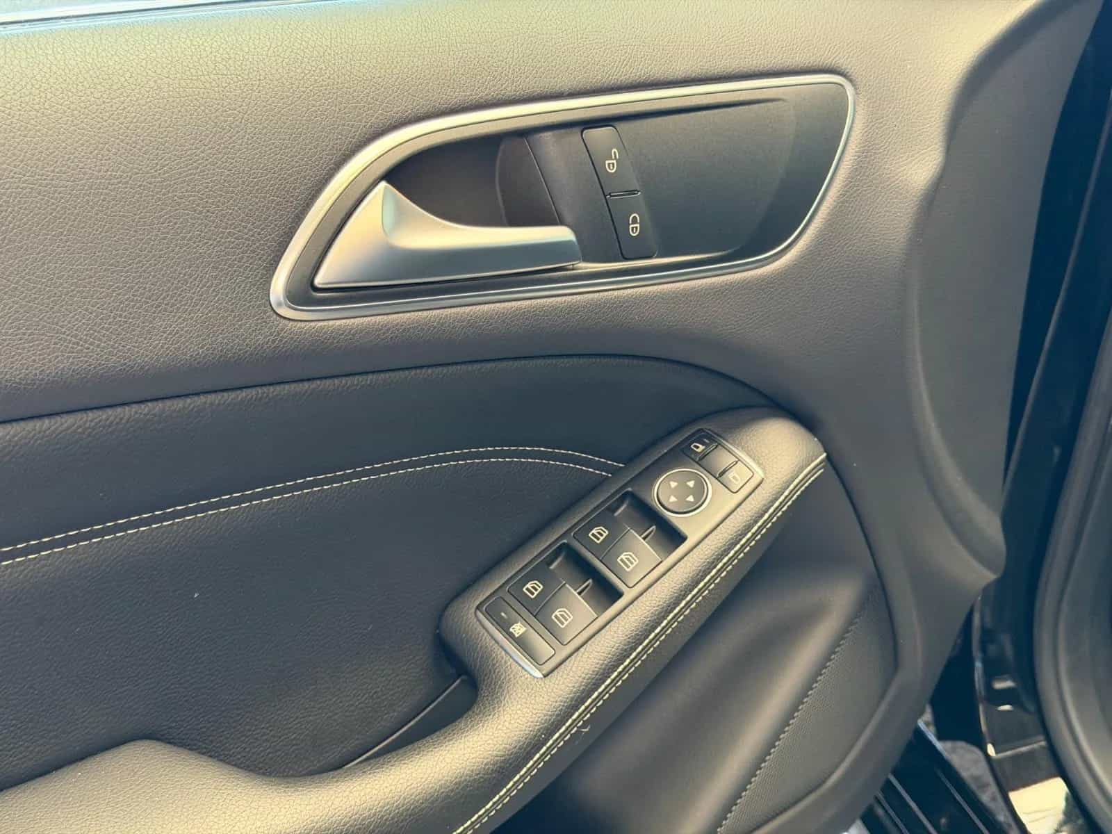 Mercedes-Benz B-Class 250 03/2015-photo-7