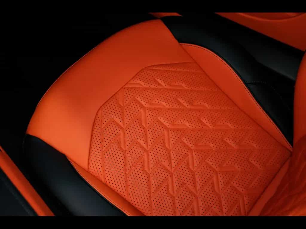 Aston Martin Vanquish III VOLANTE V12°XPEL STEALTH°CARBON°B&W 10/2025-photo-26