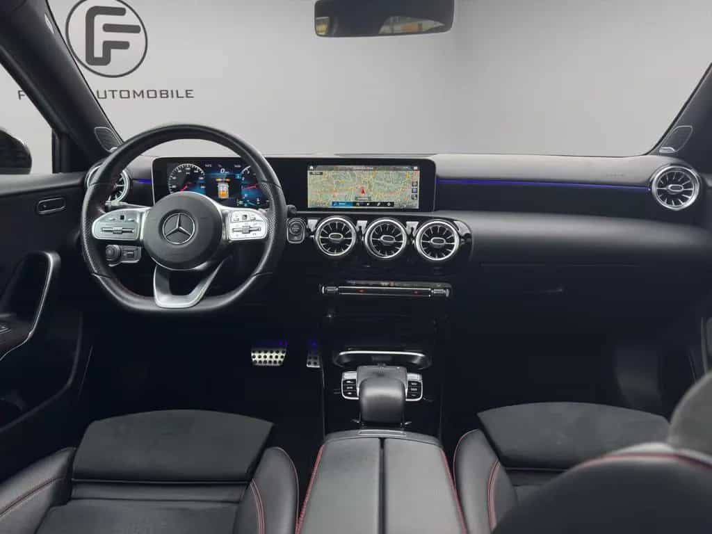 Mercedes-Benz A-Class 180 AMG-Line*Pano*Night*Burmester*360*Ambiente 06/2019-photo-11