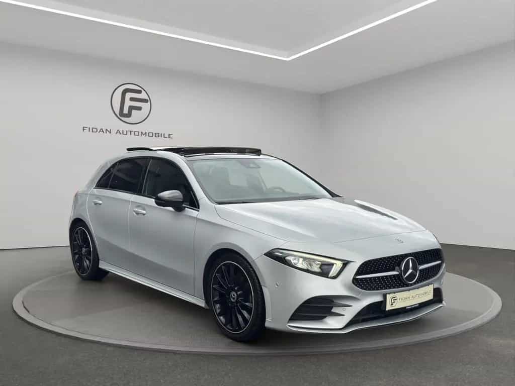Mercedes-Benz A-Class 180 AMG-Line*Pano*Night*Burmester*360*Ambiente 06/2019-photo-6
