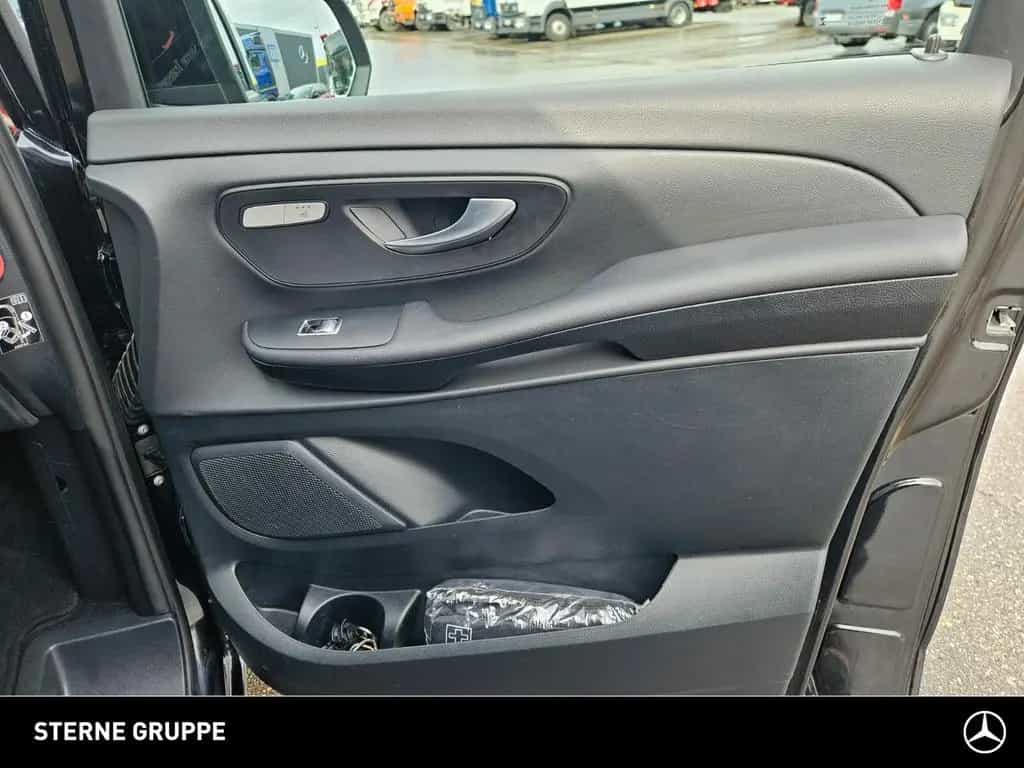 Mercedes-Benz V 250 d EDITION Kompakt AHK LED elekt TÜREN TISCH 06/2022-photo-5