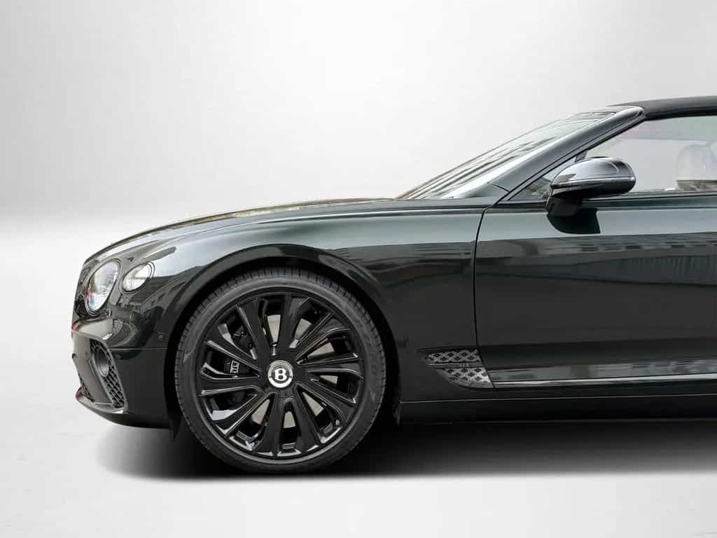 Bentley Continental GTC V8 MULLINER EDITION - BLACKLINE 03/2024-photo-18