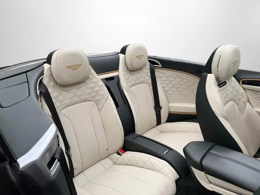 Bentley Continental GTC V8 MULLINER EDITION - BLACKLINE 03/2024-photo-28